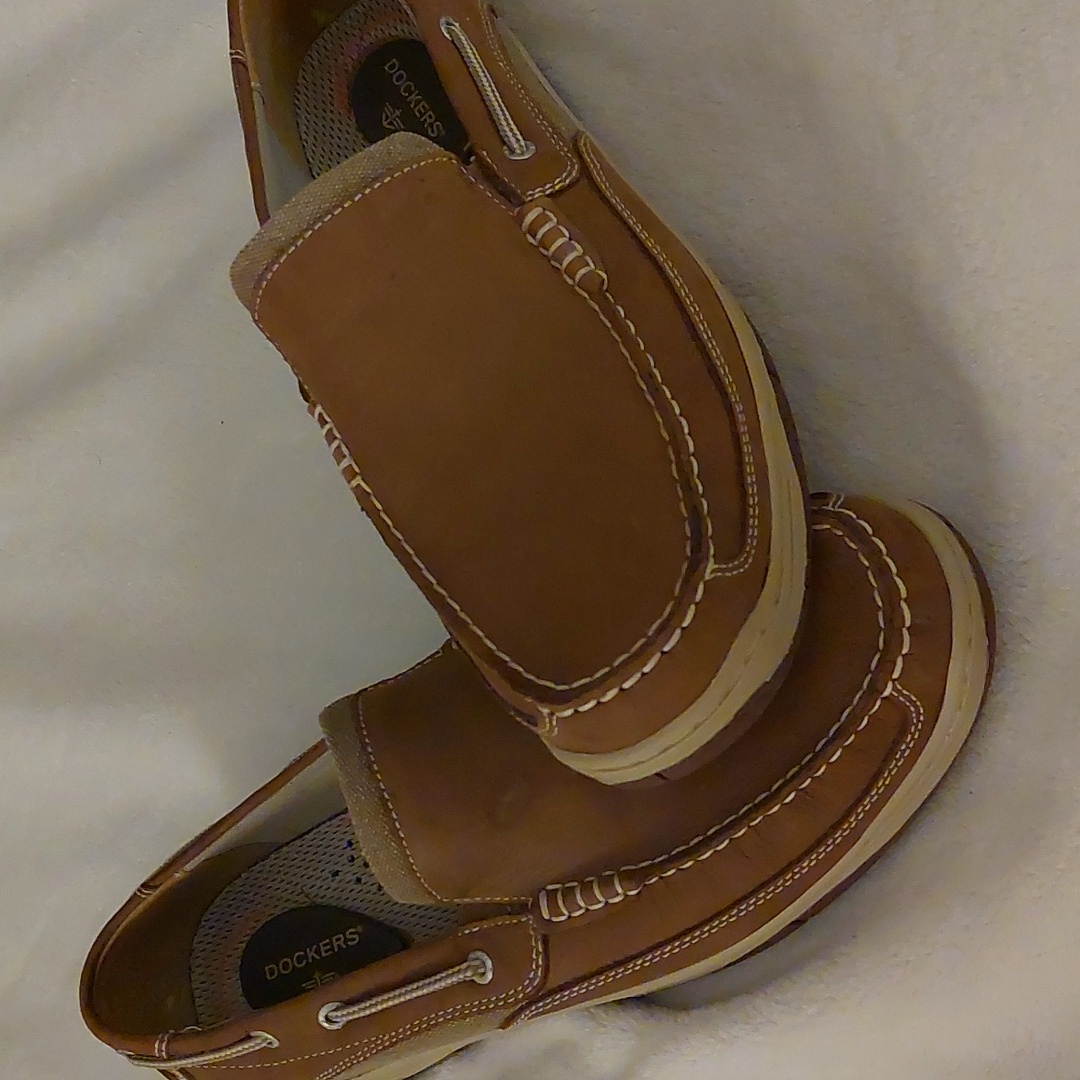 Dockers, Size 13 M, Leather Shoes.